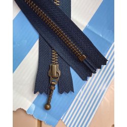 Lynlås til Zipper Sweater