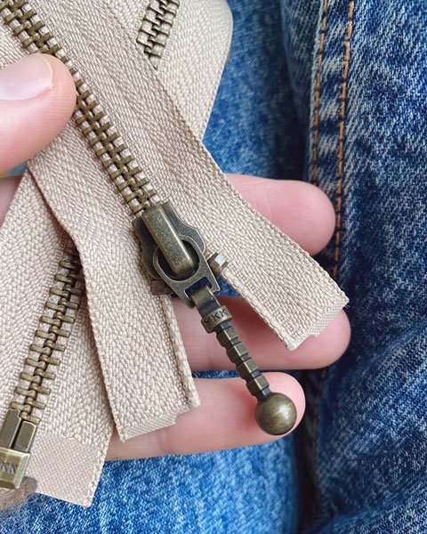 Lynlås til Zipper Sweater