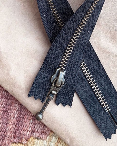 Lynlås til Zipper Sweater