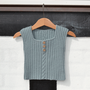 Strikkekit til lille vest