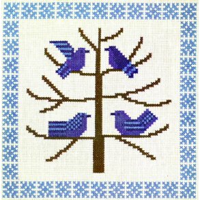 Fugle i tr - mellemlgsserviet med broderi