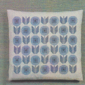 Mlleblomst - pude med broderi