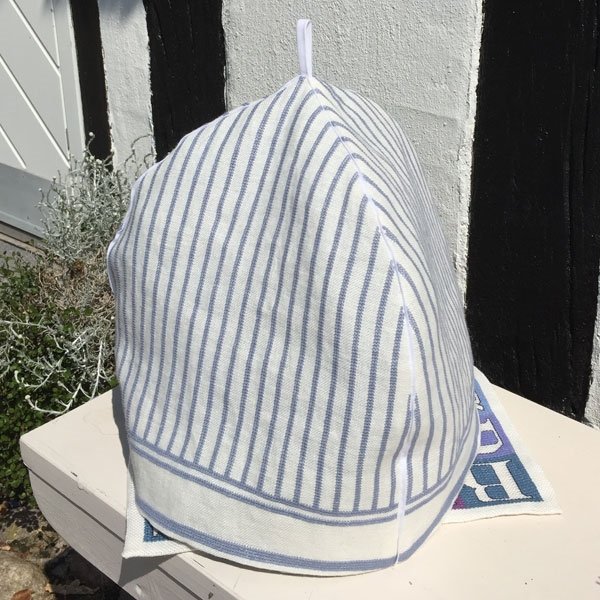 Bl dekoration - tehtte med broderi