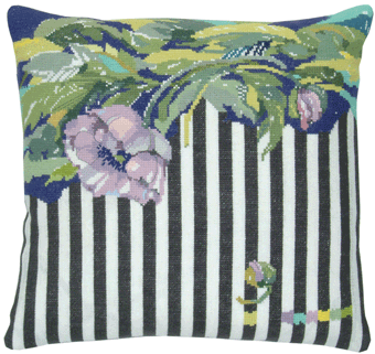 flora stripe 2 - pude med broderi