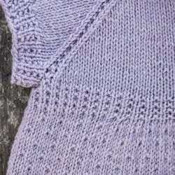 Camille - fin babykjole med pufrmer