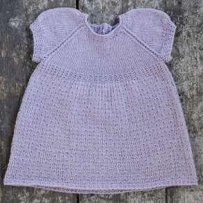 Camille - fin babykjole med pufrmer