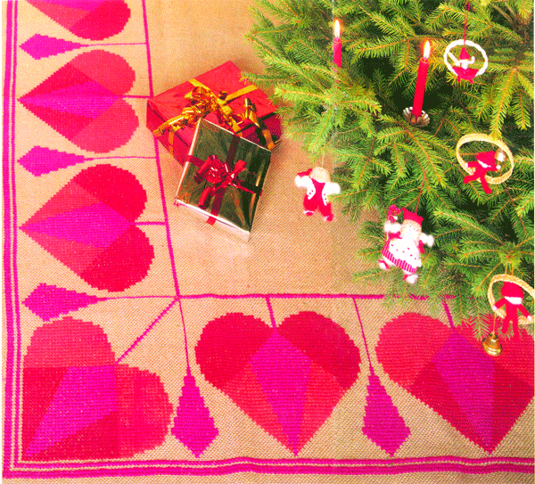 Hjerter og kugler - juletrstppe med broderi